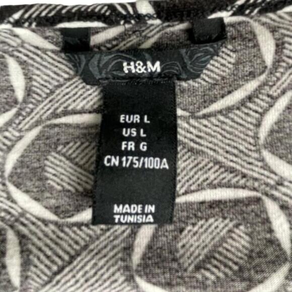 H&M Blouse Top Womens Large Black Geometric Print Crossover V Neck Y2K Pullover - Picture 5 of 10